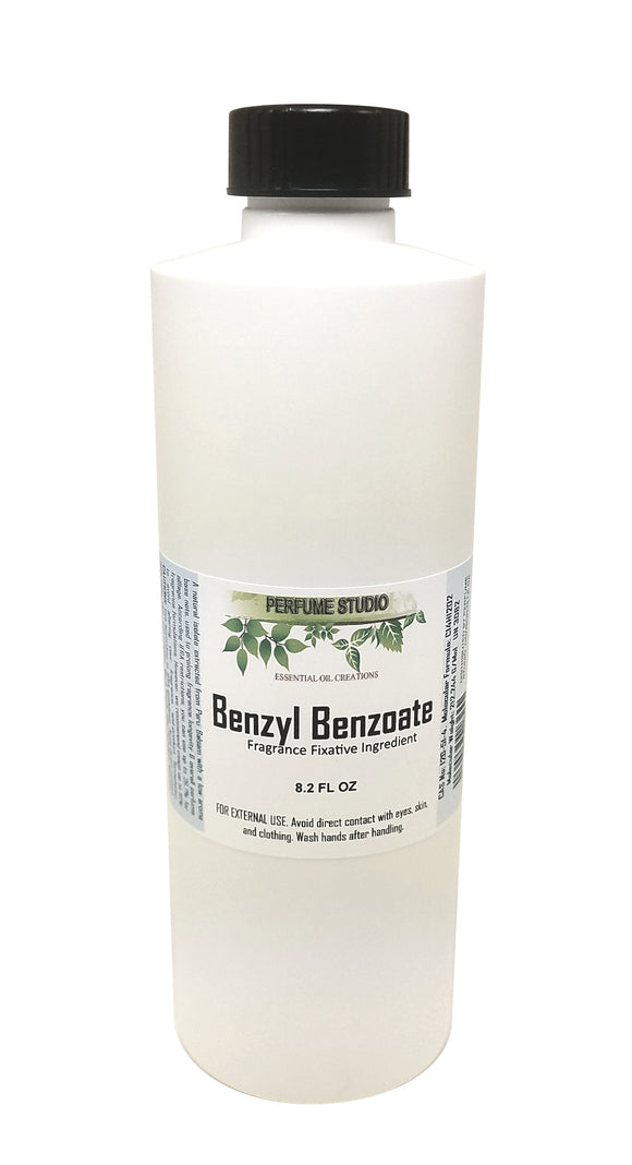 Benzyl Benzoate Fragrance Fixative Ingredient; A natural isolate extracted from Peru Balsam with a low aroma base note, used to prolong fragrance longevity & overall perfume sillage